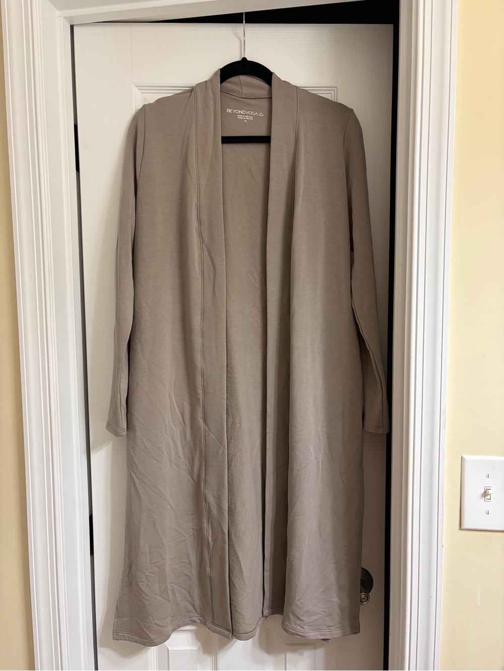 Beyond Yoga open duster cardigan size medium